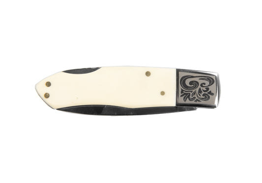Bovine Decorative White Bone Folder in Dapper Den Gift Card Box