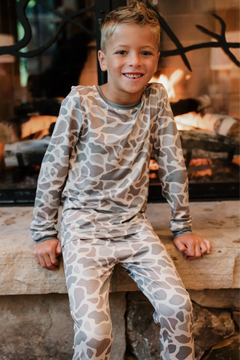 Burlebo - Youth & Toddler Pajama Set in Classic Deer Camo