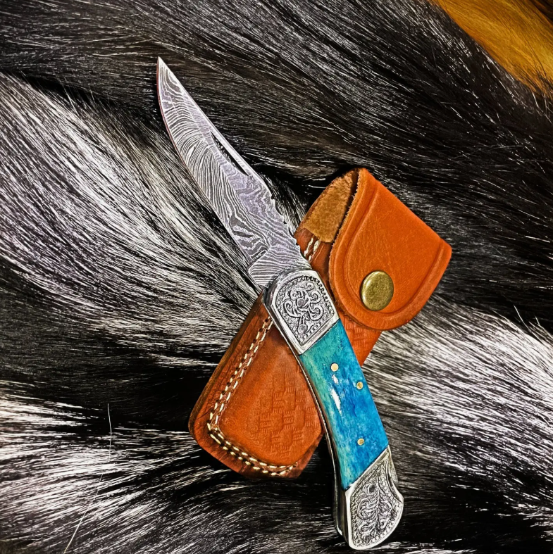 Titan International Knives