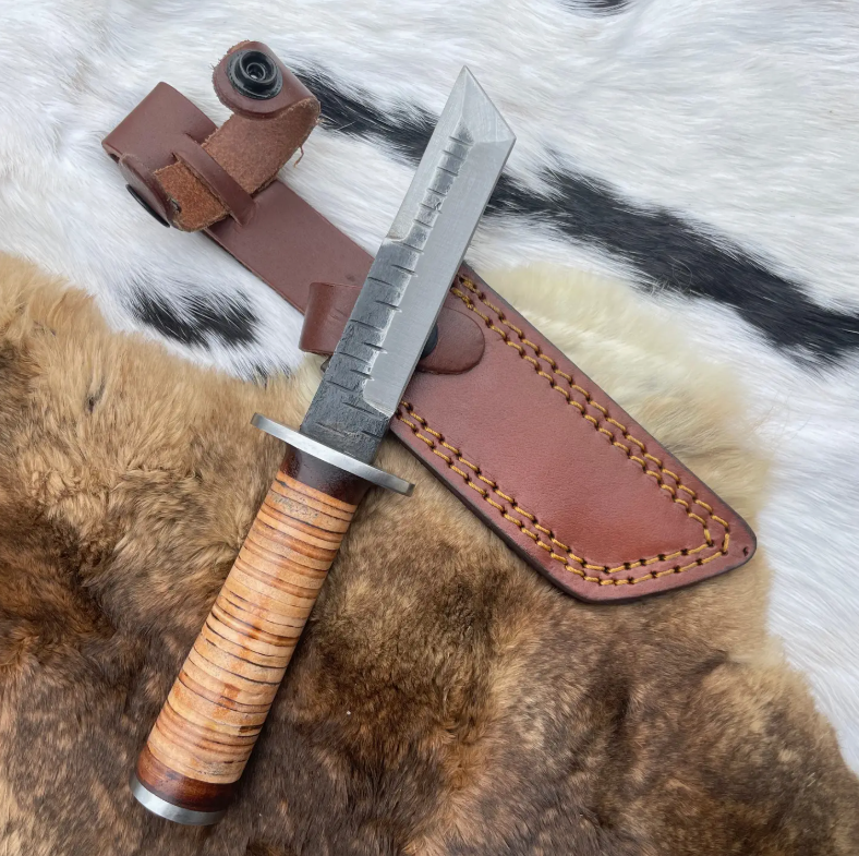 Titan International Knives