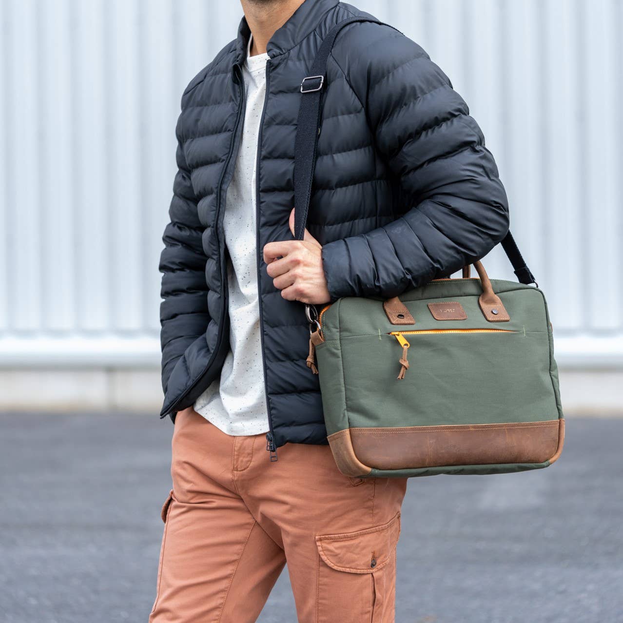 BILLYBELT - Khaki and Orange laptop bag