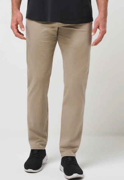 Legacy Featherweight Jeans - Island Fossil