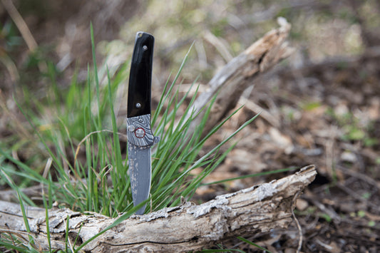 Falcon - Damascus & Buffalo Horn Folder