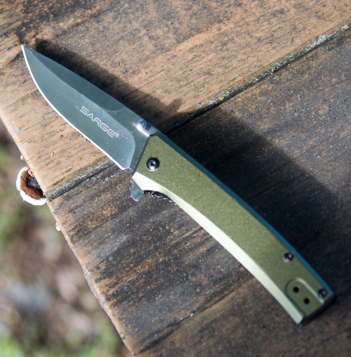 Gremlin - Green Swift Assist Folder – The Dapper Den