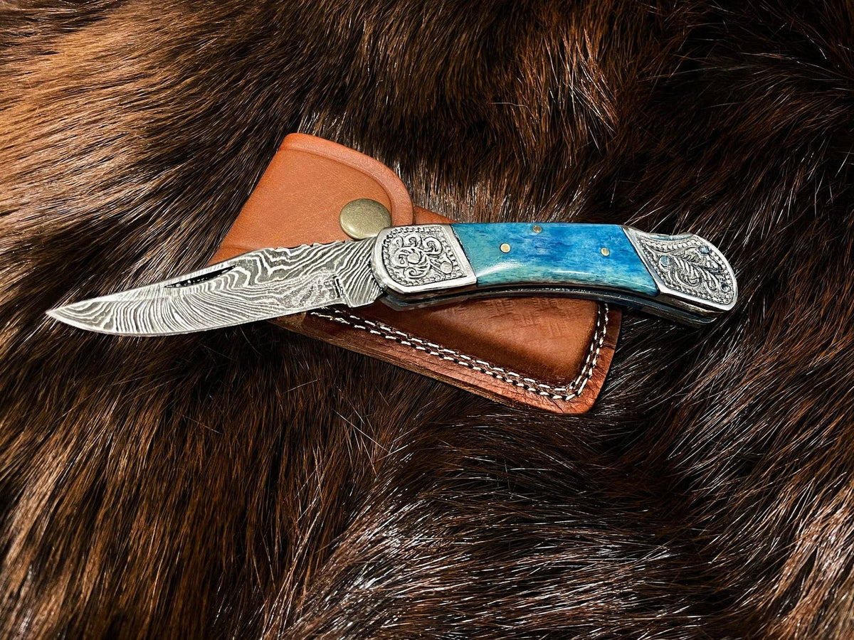 Pocket Knife Dyed Blue Bone 6.5'' Damascus Steel Knife Steel