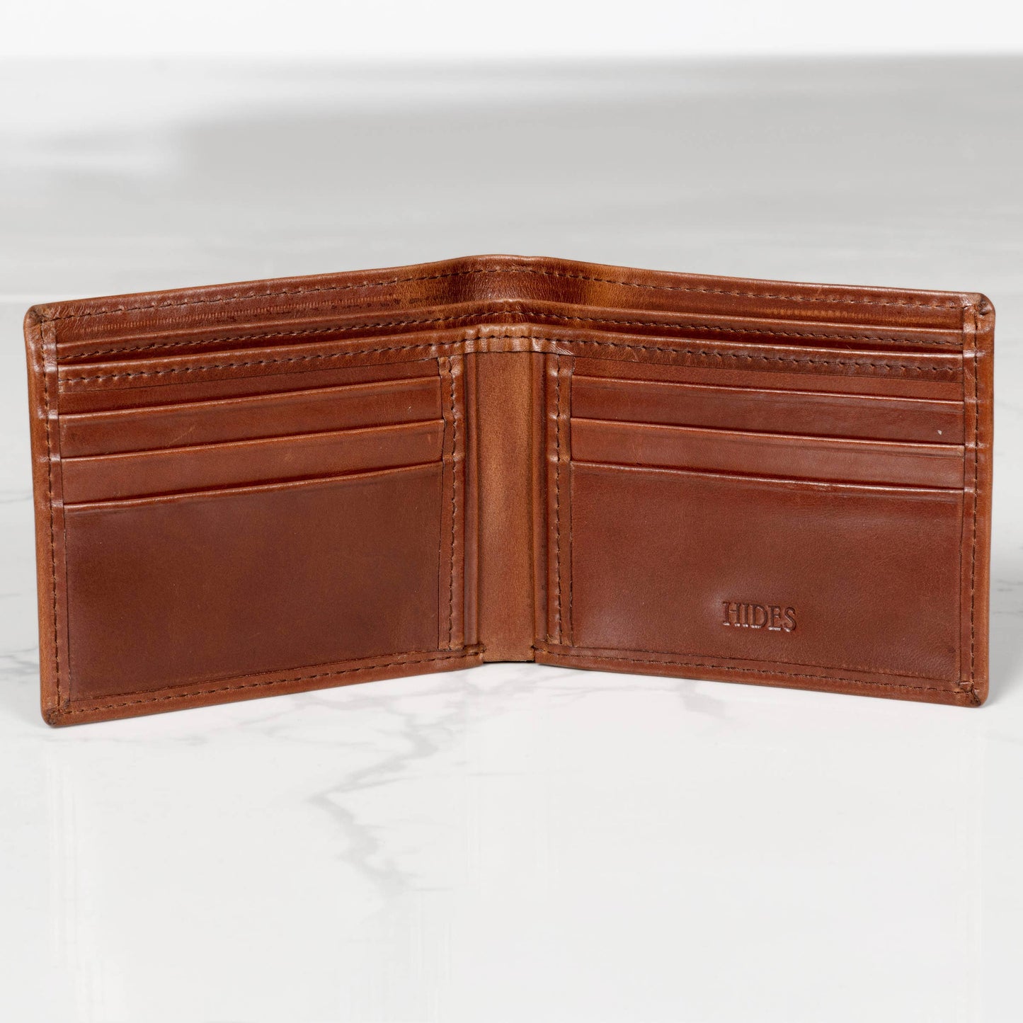 Hides - Full Grain Leather Wallet - 6 Cards Bifold